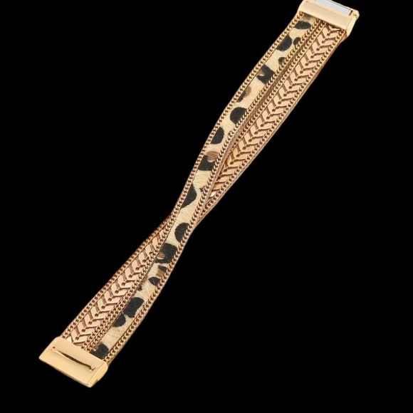 Cheetah Leopard Print Gold Twisted Magnetic Bracelet - Picture 7 of 7
